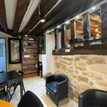 公寓 Amelie - Authentic 2br Saint-andre Des Arts Historic Courtyard *