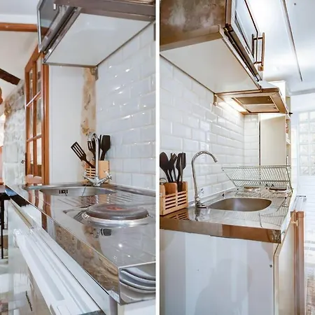 Amelie - Authentic 2br Saint-andre Des Arts Historic Courtyard 公寓