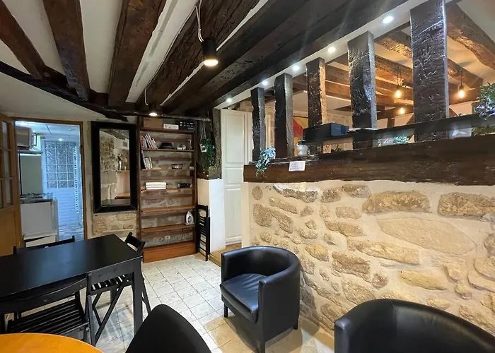 Apartman Amelie - Authentic 2br Saint-andre Des Arts Historic Courtyard *
